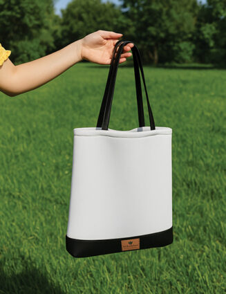 Sac à main upcyclé noir et blanc pour femme